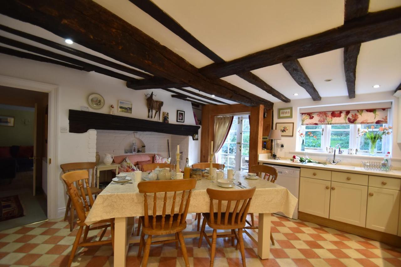 Whitefriars, Rye - Central Location With Parking For 3 Cars - Large Family Home Exterior photo