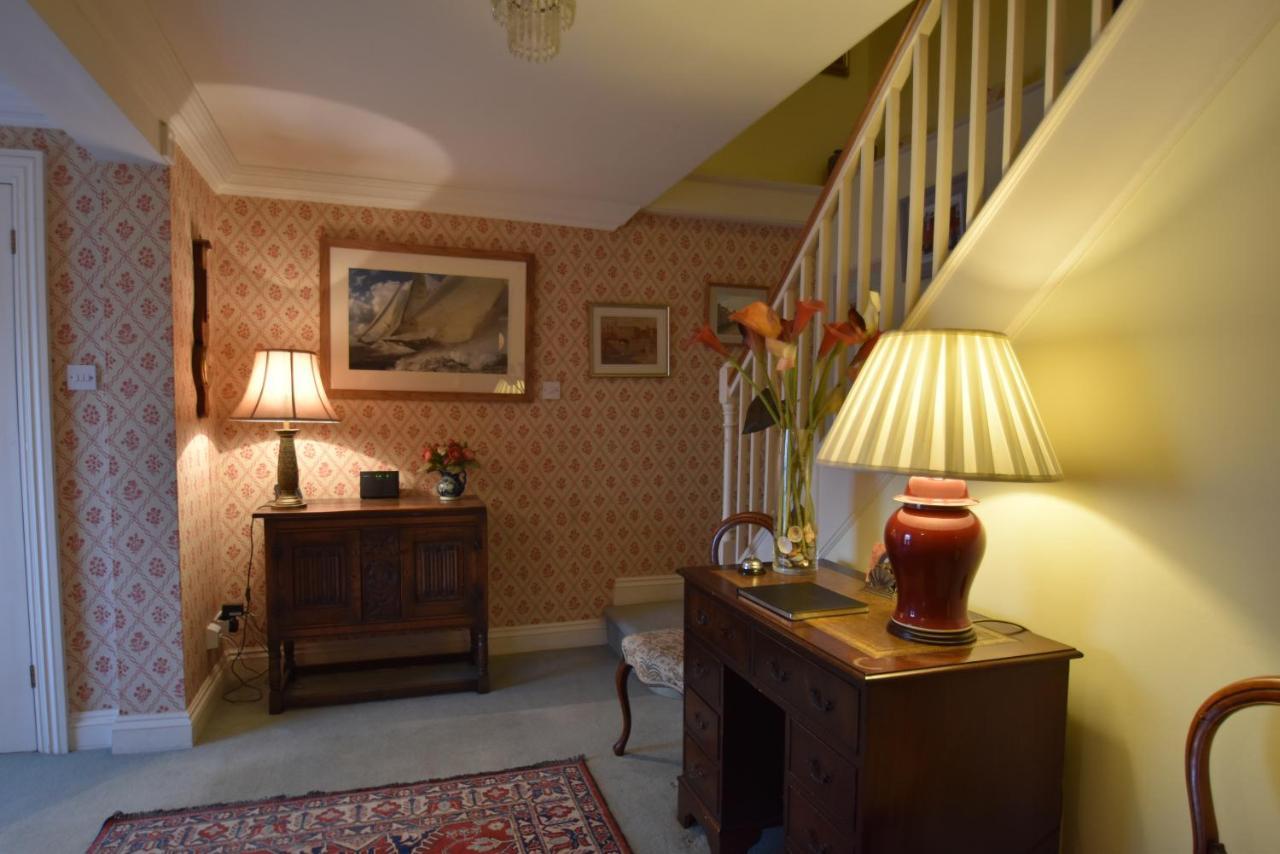 Whitefriars, Rye - Central Location With Parking For 3 Cars - Large Family Home Exterior photo