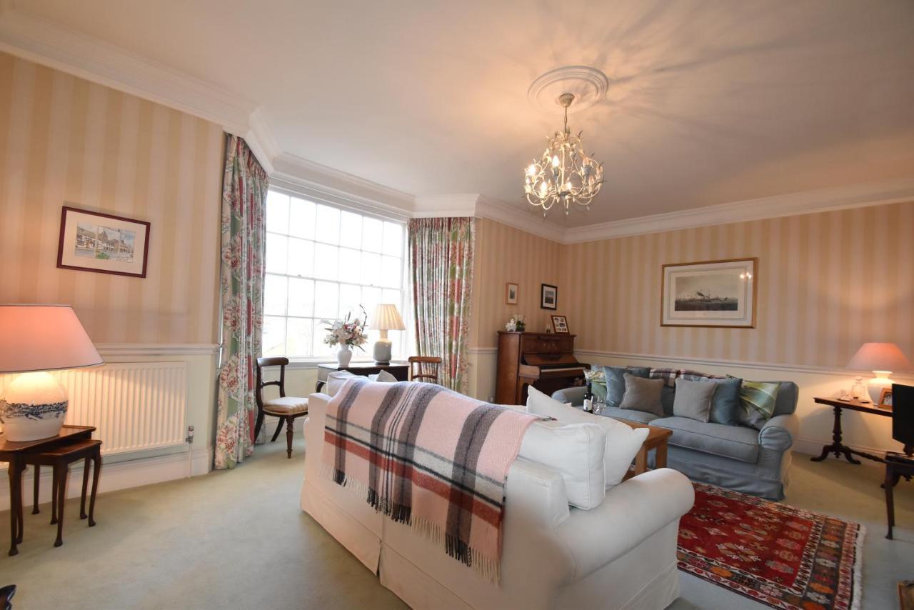 Whitefriars, Rye - Central Location With Parking For 3 Cars - Large Family Home Exterior photo